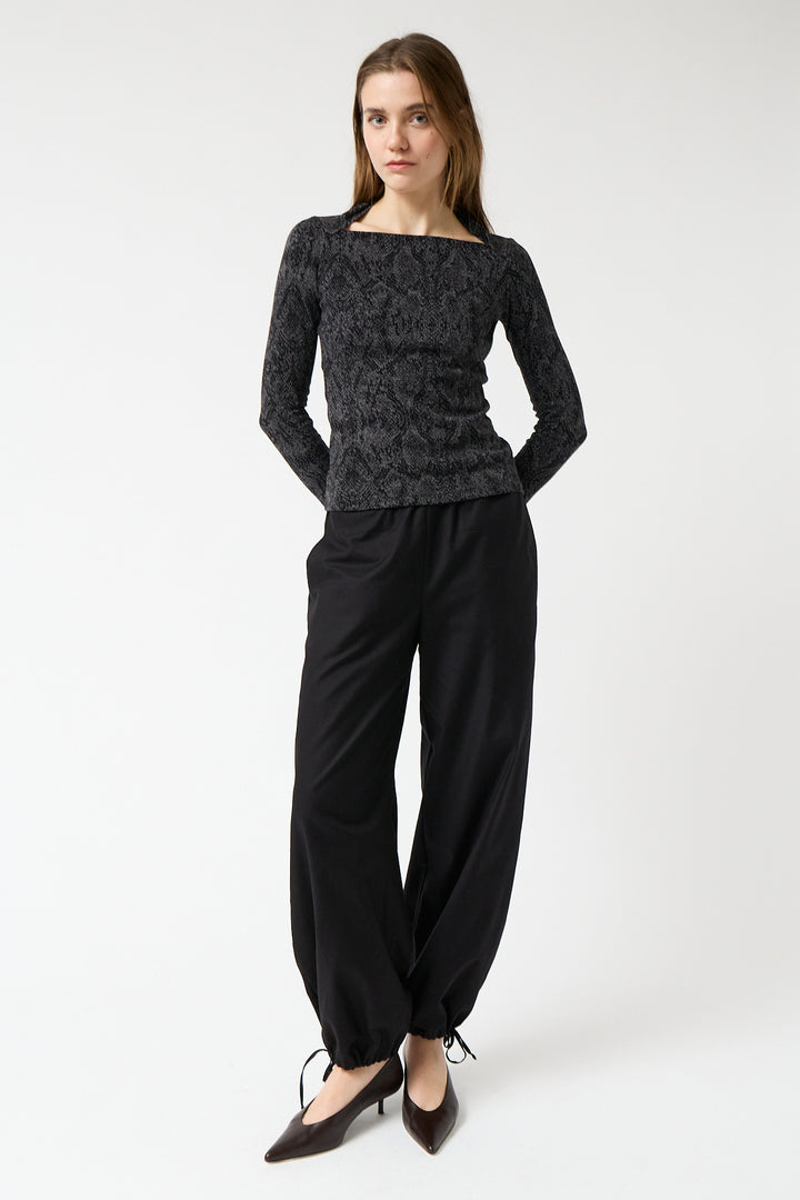 Cuervo Pants